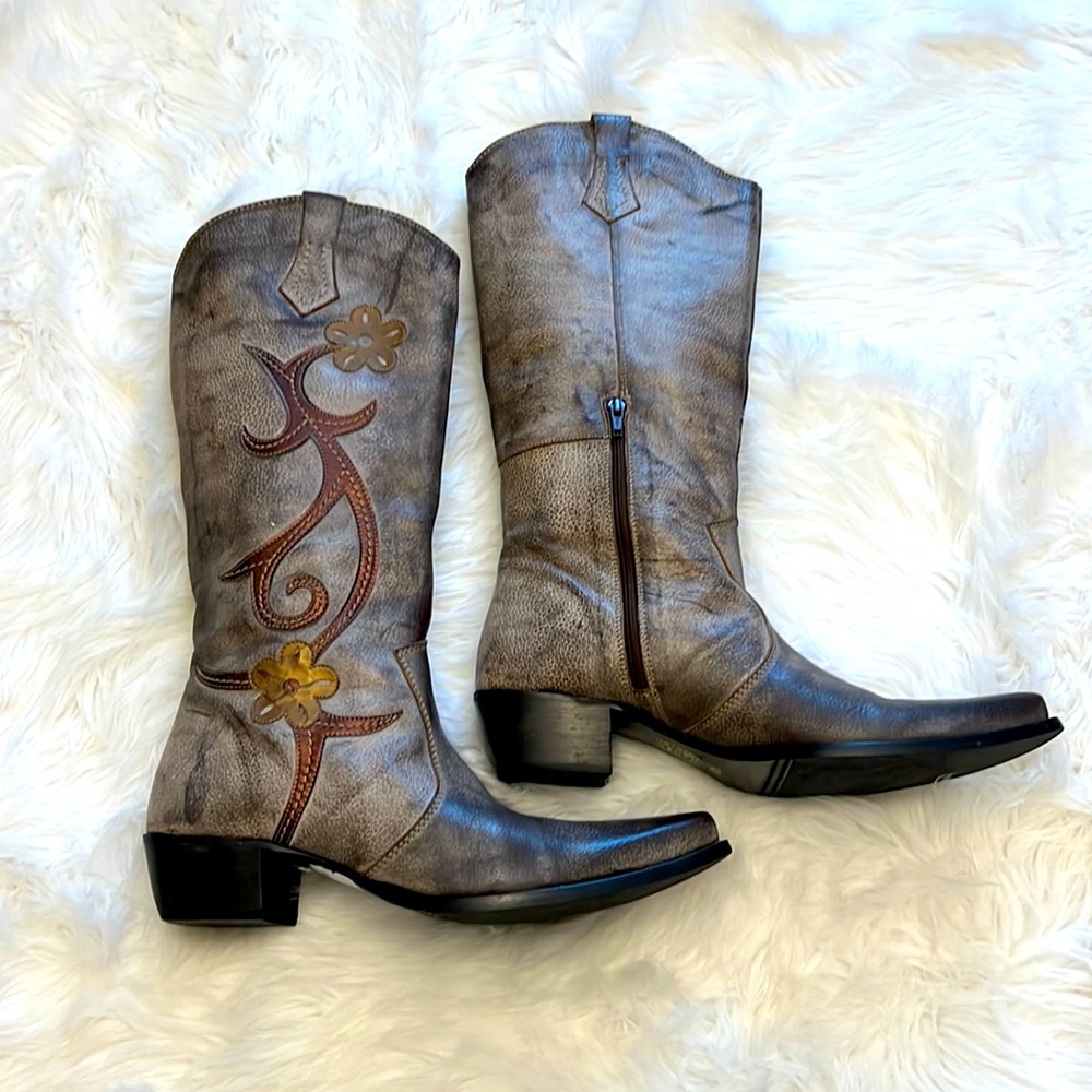 Nine West Boots.  Size 9